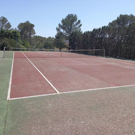 Les Hauts Du Golf Rez De Jardin Piscine Tennis * Saint-Raphaël