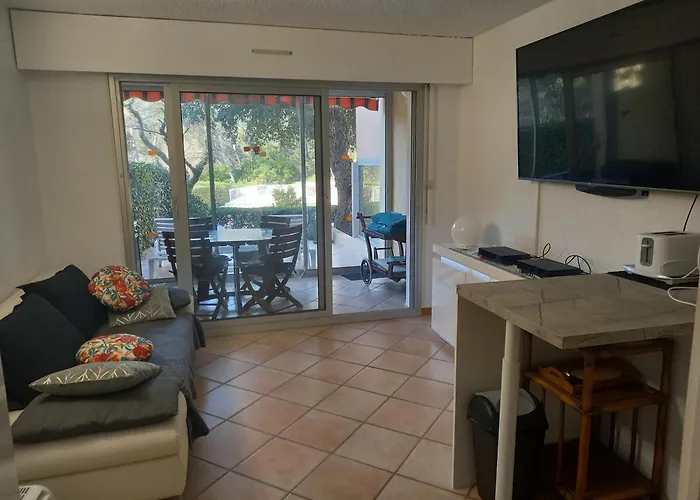 Apartament Les Hauts Du Golf Rez De Jardin Piscine Tennis